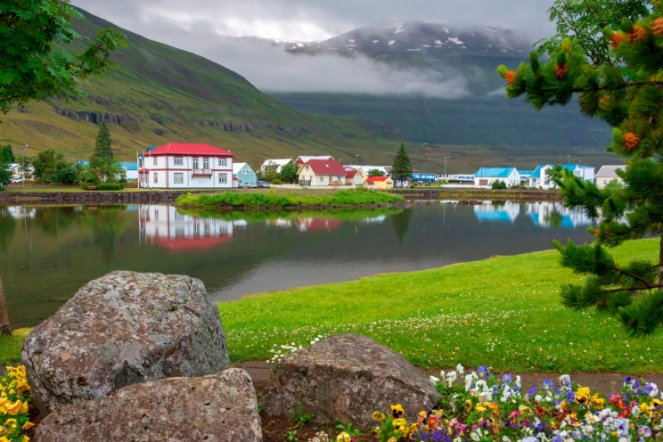 Von/nach Seyðisfjörður.